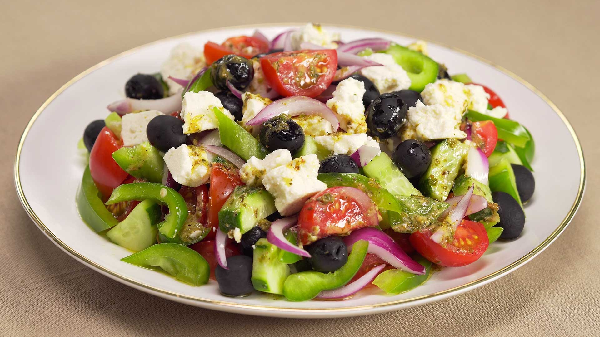 Греческий салат / Horiatiki - пошаговый рецепт с фото и видео от Всегда .