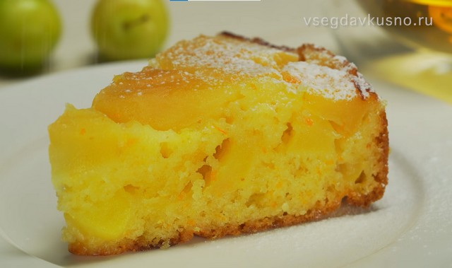 Шарлотка с яблоками