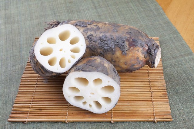 Корень лотоса
